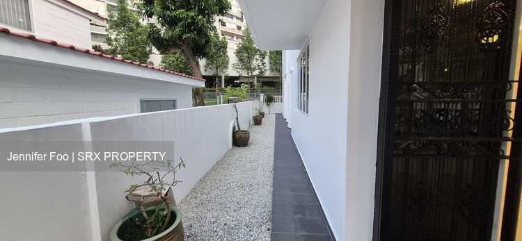 Jalan Loyang Besar (D17), Terrace #561444681